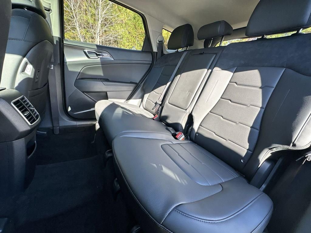 New 2026 Kia Sportage SX image 22