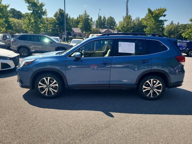 Used 2023 Subaru Forester Limited AWD/4WD image 6