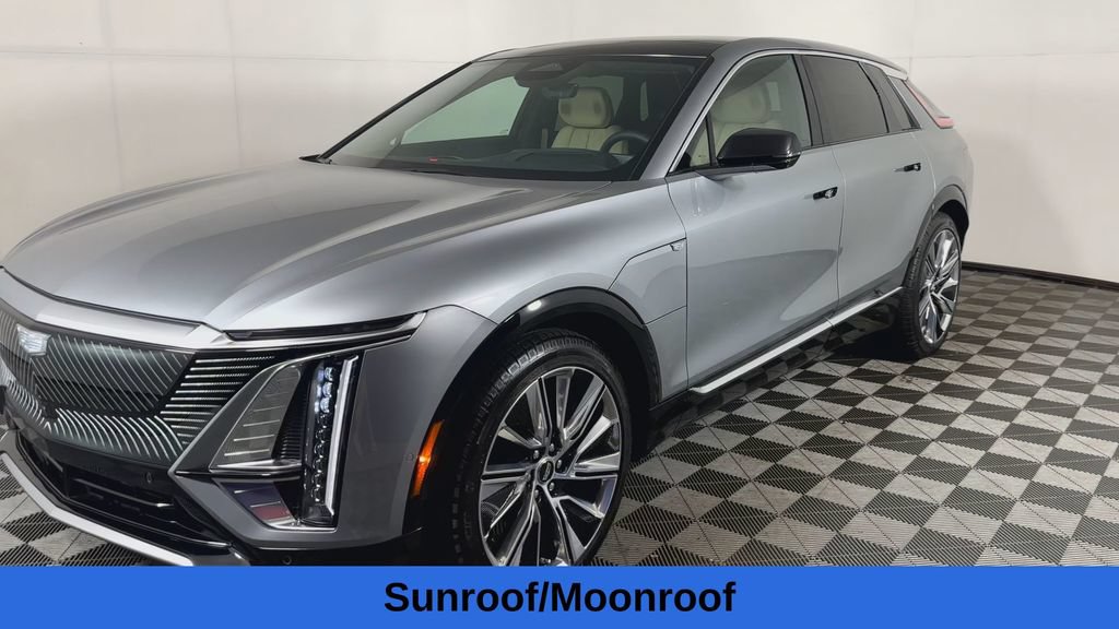 Used 2026 Cadillac Lyriq Signature Luxury w/ Nappa Leather Package RWD image 6