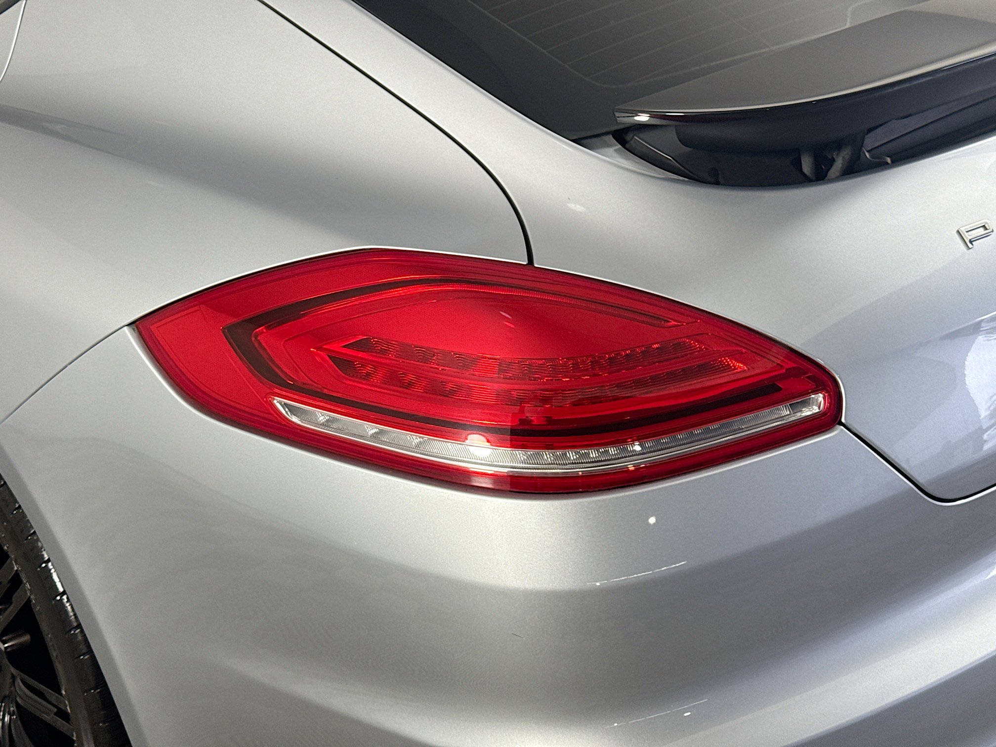 Used 2016 Porsche Panamera 4 Edition AWD/4WD image 34