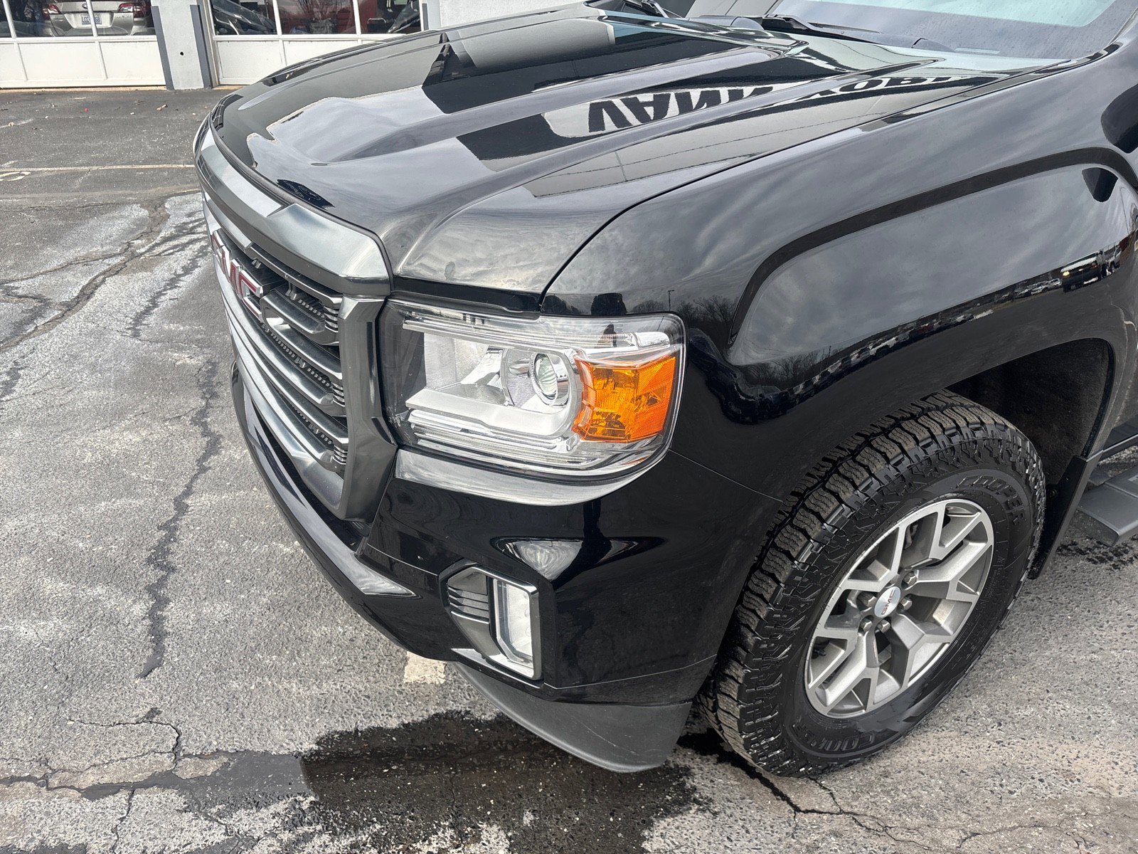 Certified 2021 GMC Canyon AT4 w/ Driver Alert Package image 9