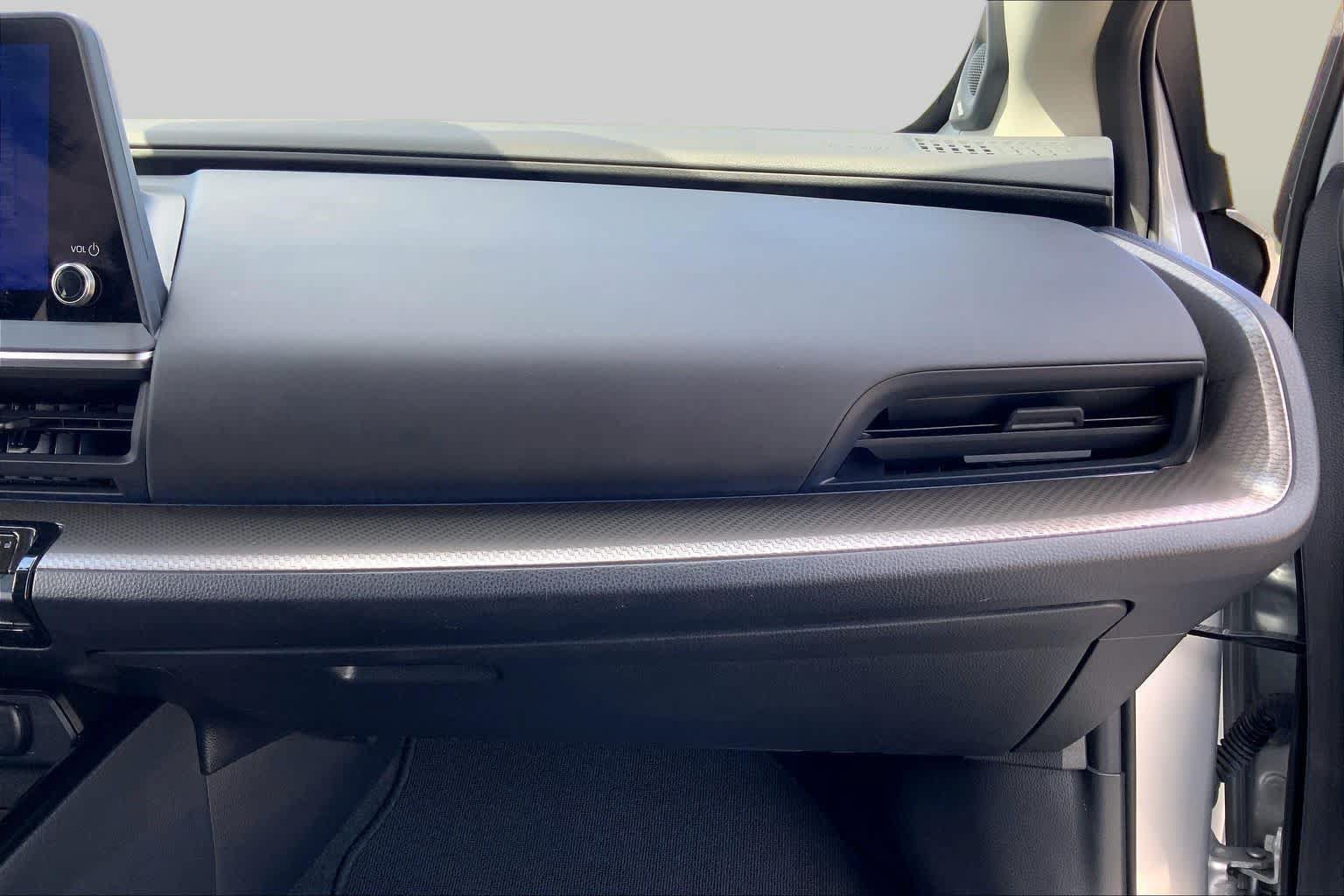 Used 2024 Toyota Prius Limited w/ Limited Premium Package FWD image 18