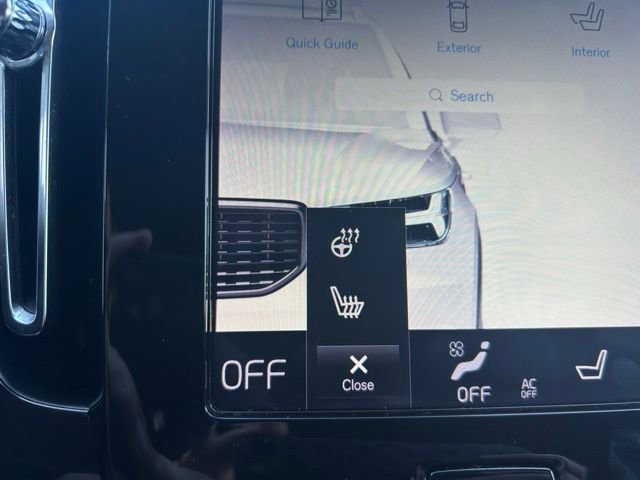 Used 2019 Volvo XC40 T5 Momentum AWD/4WD image 24