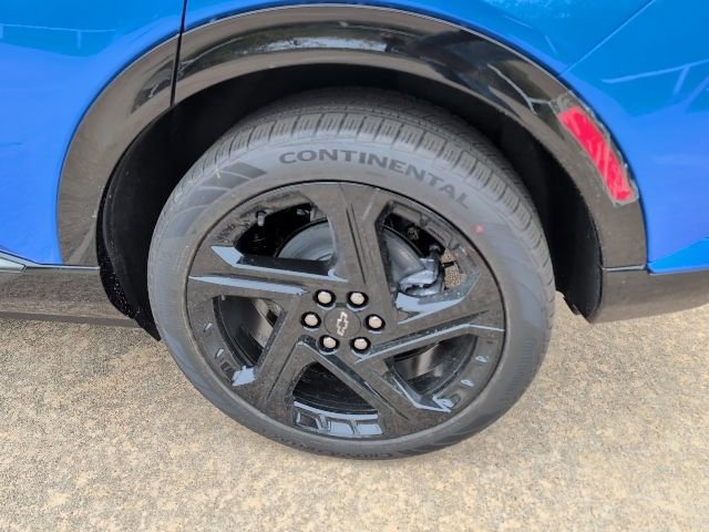 New 2026 Chevrolet Equinox EV RS FWD image 3