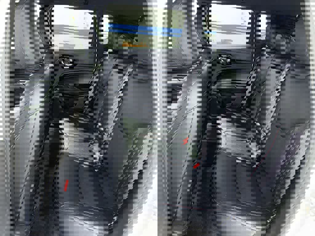 Used 2024 Jeep Compass Trailhawk image 17