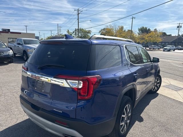 Used 2023 GMC Acadia SLE w/ Driver Convenience Package image 4