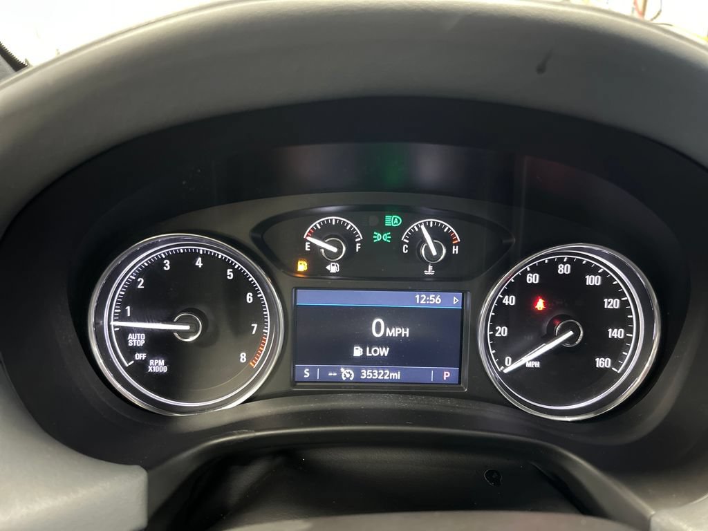 Used 2024 Buick Enclave Essence AWD/4WD image 23