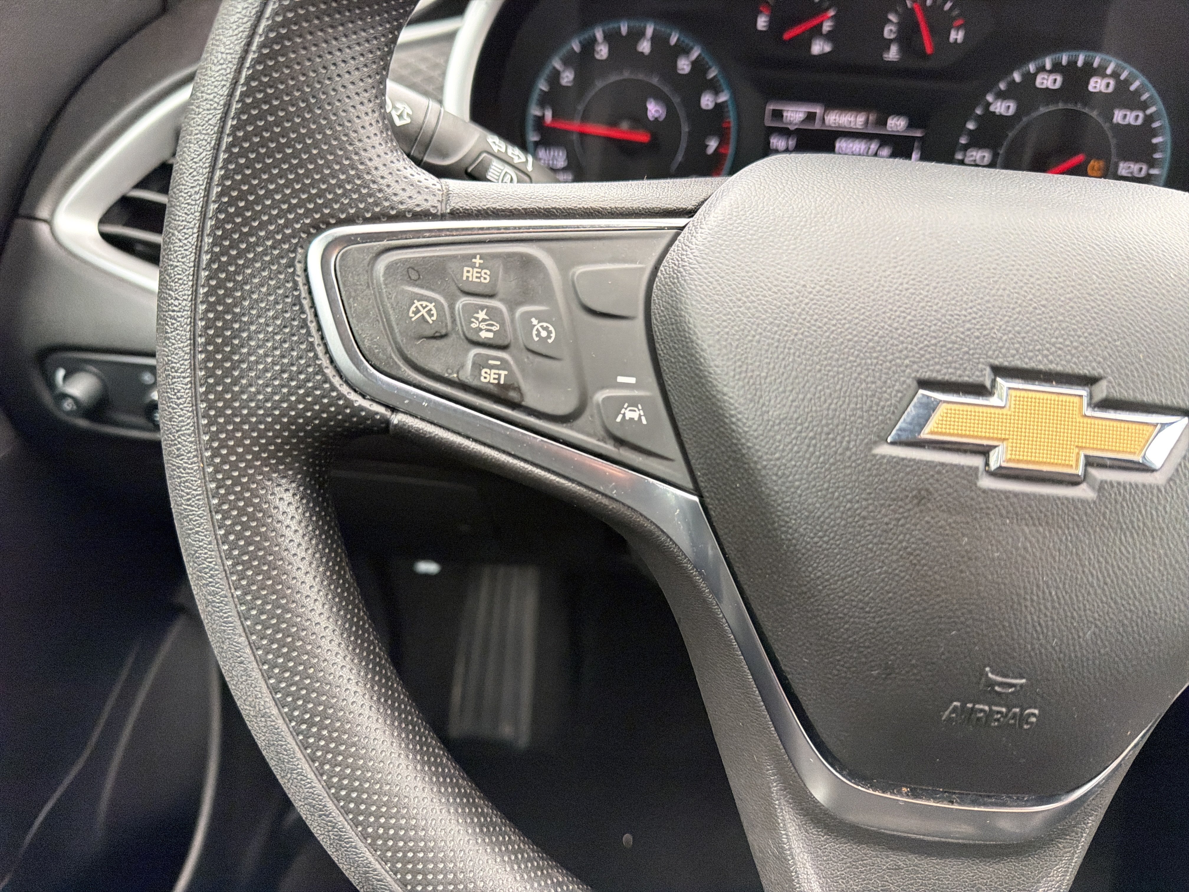 Used 2024 Chevrolet Malibu LT FWD image 18