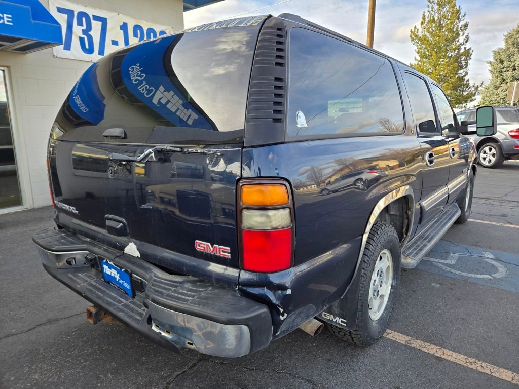 Used 2006 GMC Yukon XL SLT w/ SLT Preferred Equipment Group AWD/4WD image 3