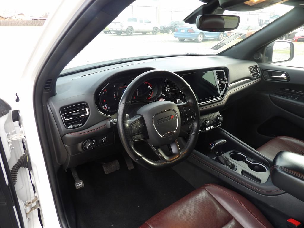 Used 2023 Dodge Durango GT image 11