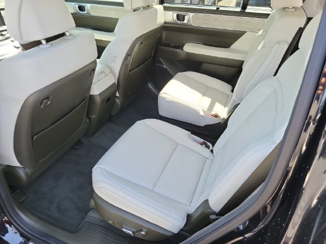 New 2025 Hyundai Santa Fe Calligraphy AWD/4WD image 20