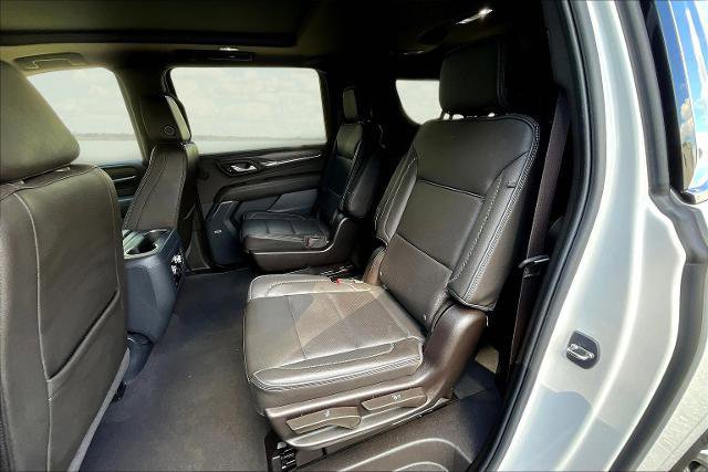 Used 2023 GMC Yukon XL Denali w/ Max Trailering Package image 22