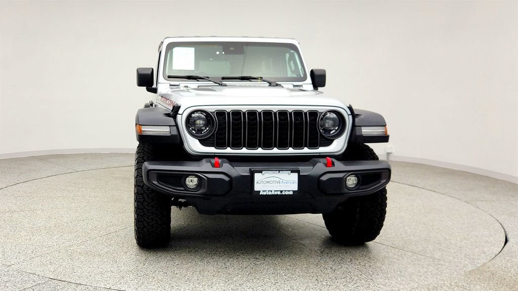 Used 2024 Jeep Wrangler Unlimited Rubicon w/ Convenience Group AWD/4WD image 2