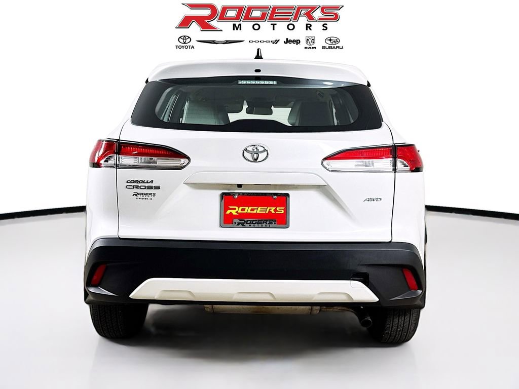 Certified 2025 Toyota Corolla Cross L image 7