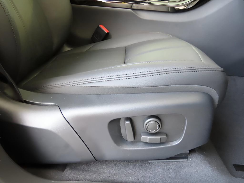 New 2026 Land Rover Range Rover Evoque Dynamic SE image 11