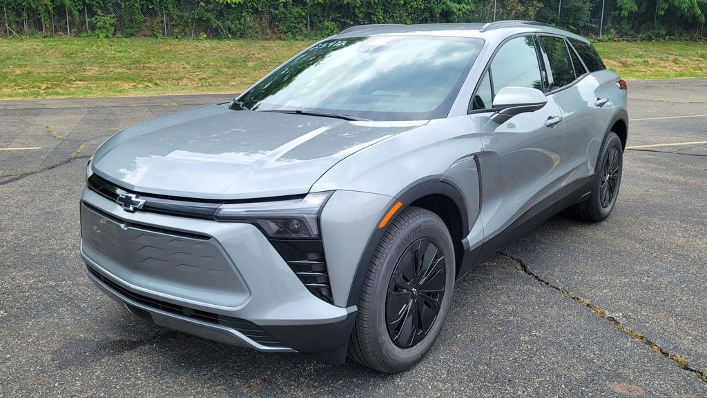 New 2025 Chevrolet Blazer EV LT image 3