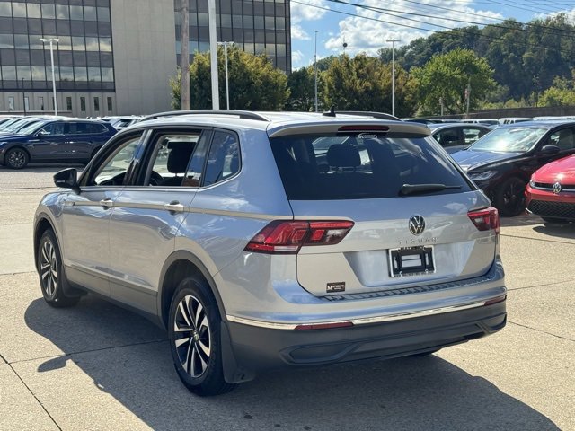 Used 2022 Volkswagen Tiguan S image 3