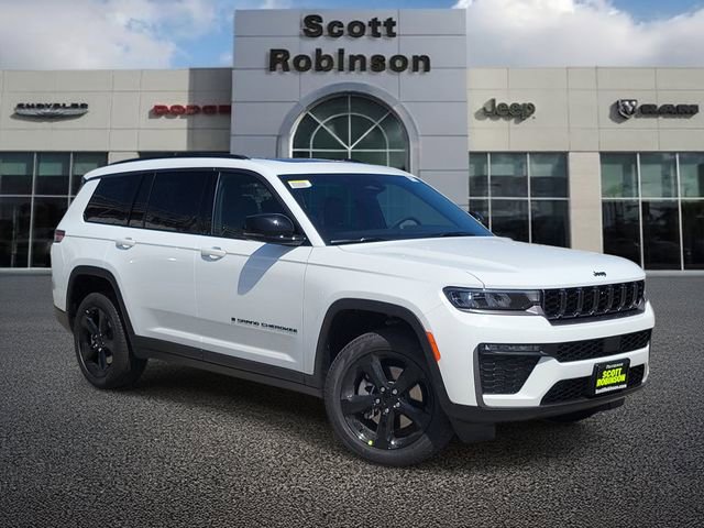 New 2026 Jeep Grand Cherokee L Limited w/ Limited Altitude Package RWD image 1