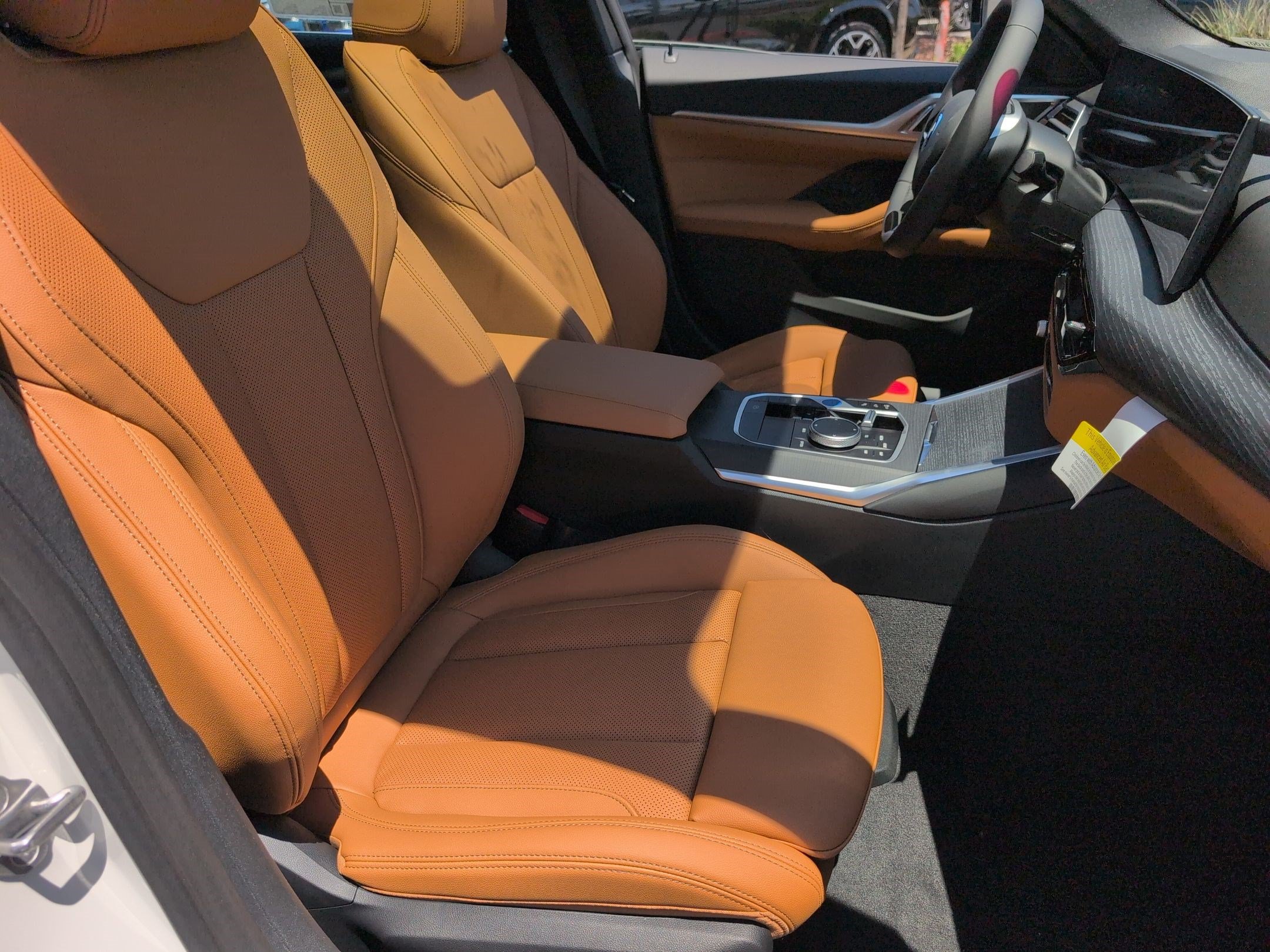 New 2026 BMW i4 eDrive40 w/ Parking Assistance Package RWD image 33