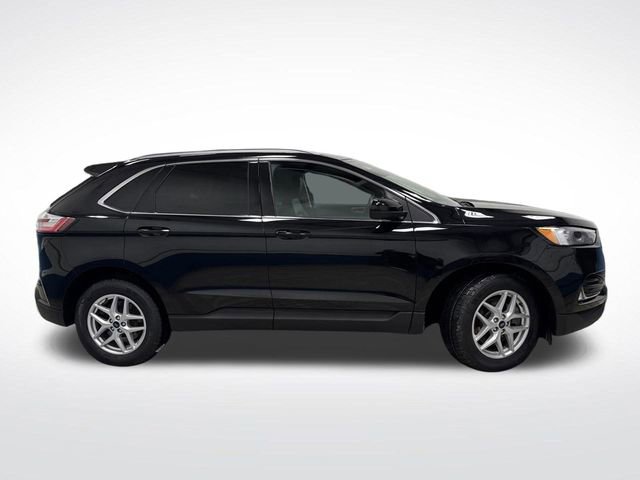 Used 2022 Ford Edge SEL w/ Convenience Package image 2