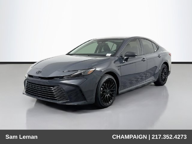 Used 2026 Toyota Camry LE FWD image 3
