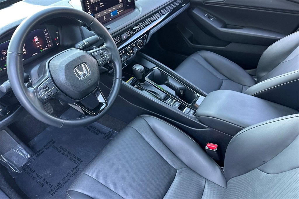 Used 2025 Honda Accord EX-L image 10
