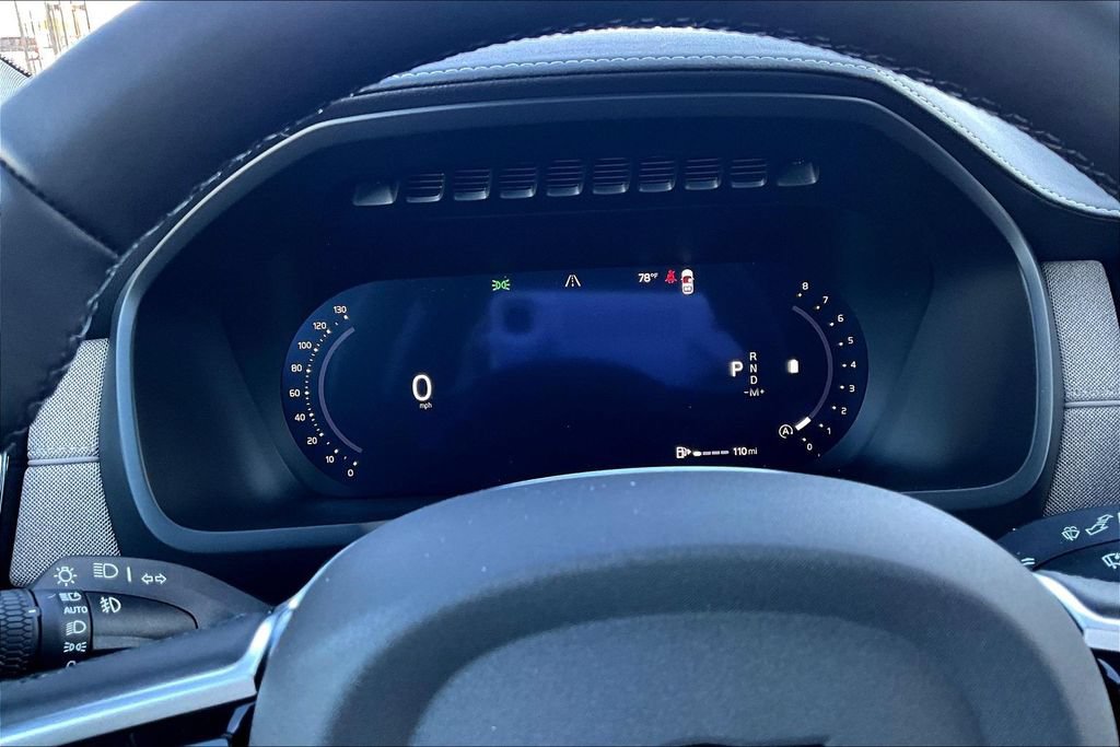 New 2026 Volvo XC90 B6 Plus AWD/4WD image 16