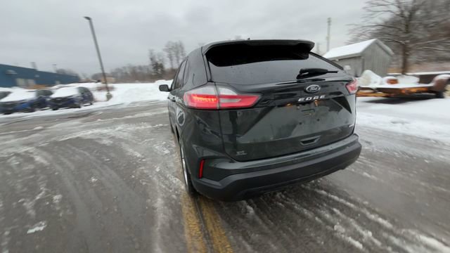 Certified 2022 Ford Edge SE image 8