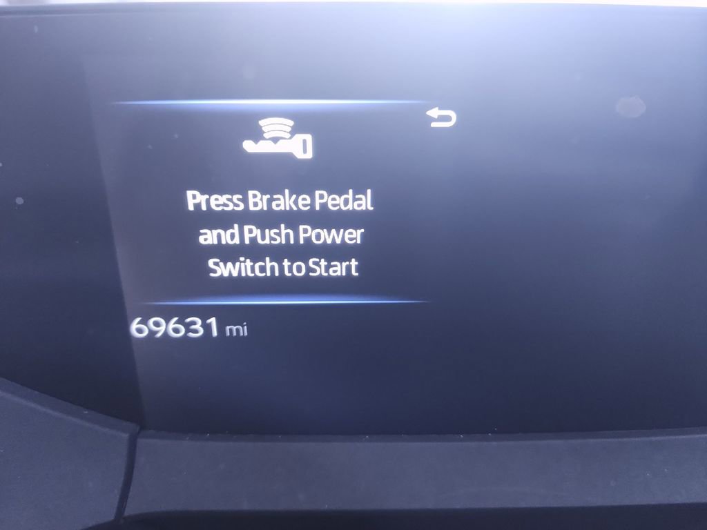 Used 2023 Toyota Prius LE FWD image 15