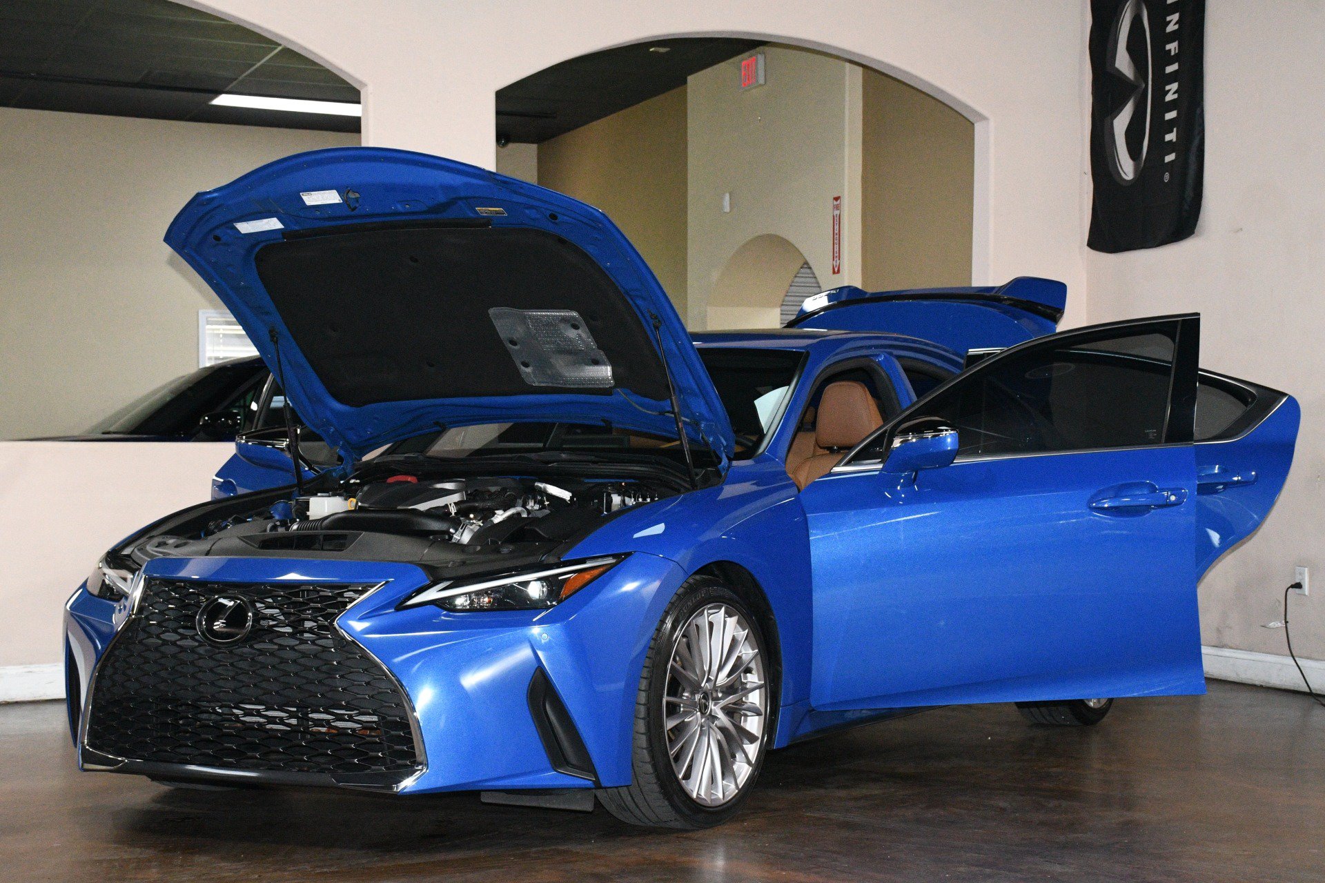 Used 2023 Lexus IS 300 w/ Premium Package RWD image 90