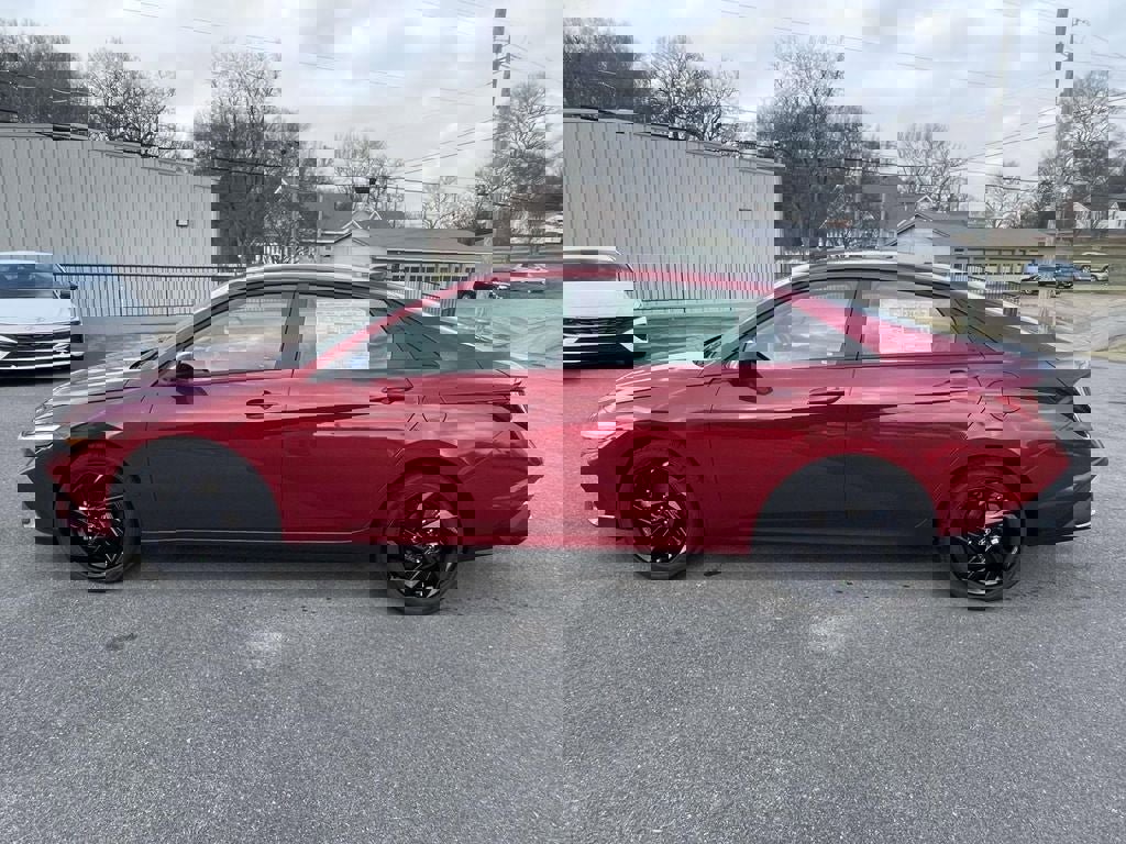 New 2026 Hyundai Elantra Sport image 3