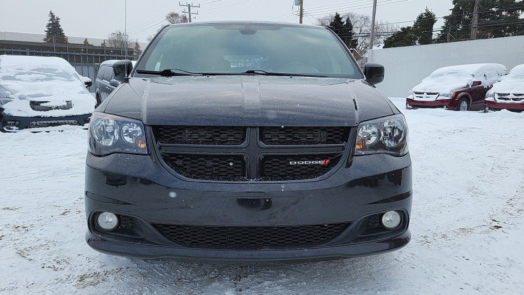 Used 2019 Dodge Grand Caravan GT FWD image 4