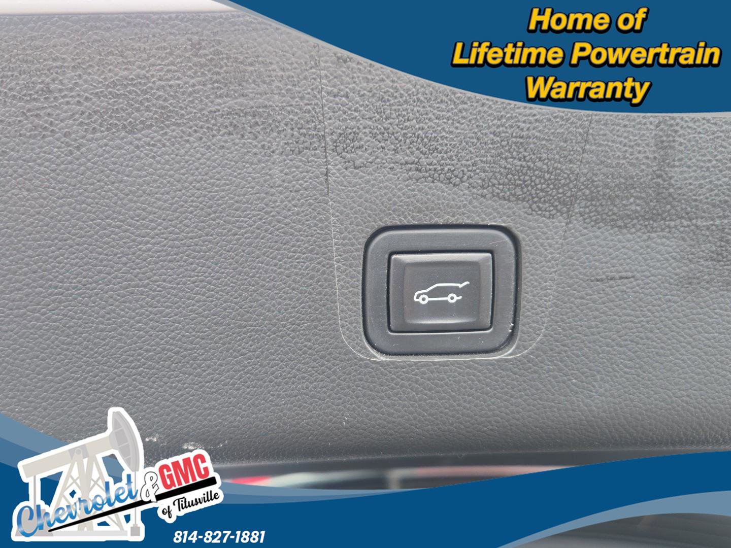 Used 2023 Chevrolet Traverse LT AWD/4WD image 18