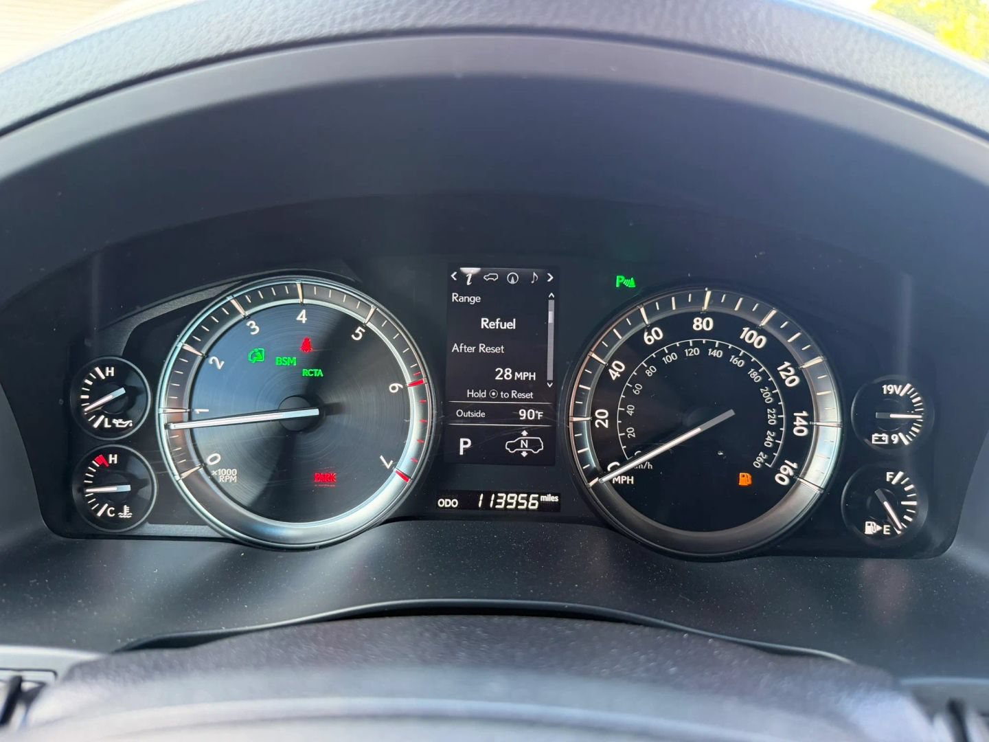Used 2016 Lexus LX 570 4WD w/ Luxury Package image 25