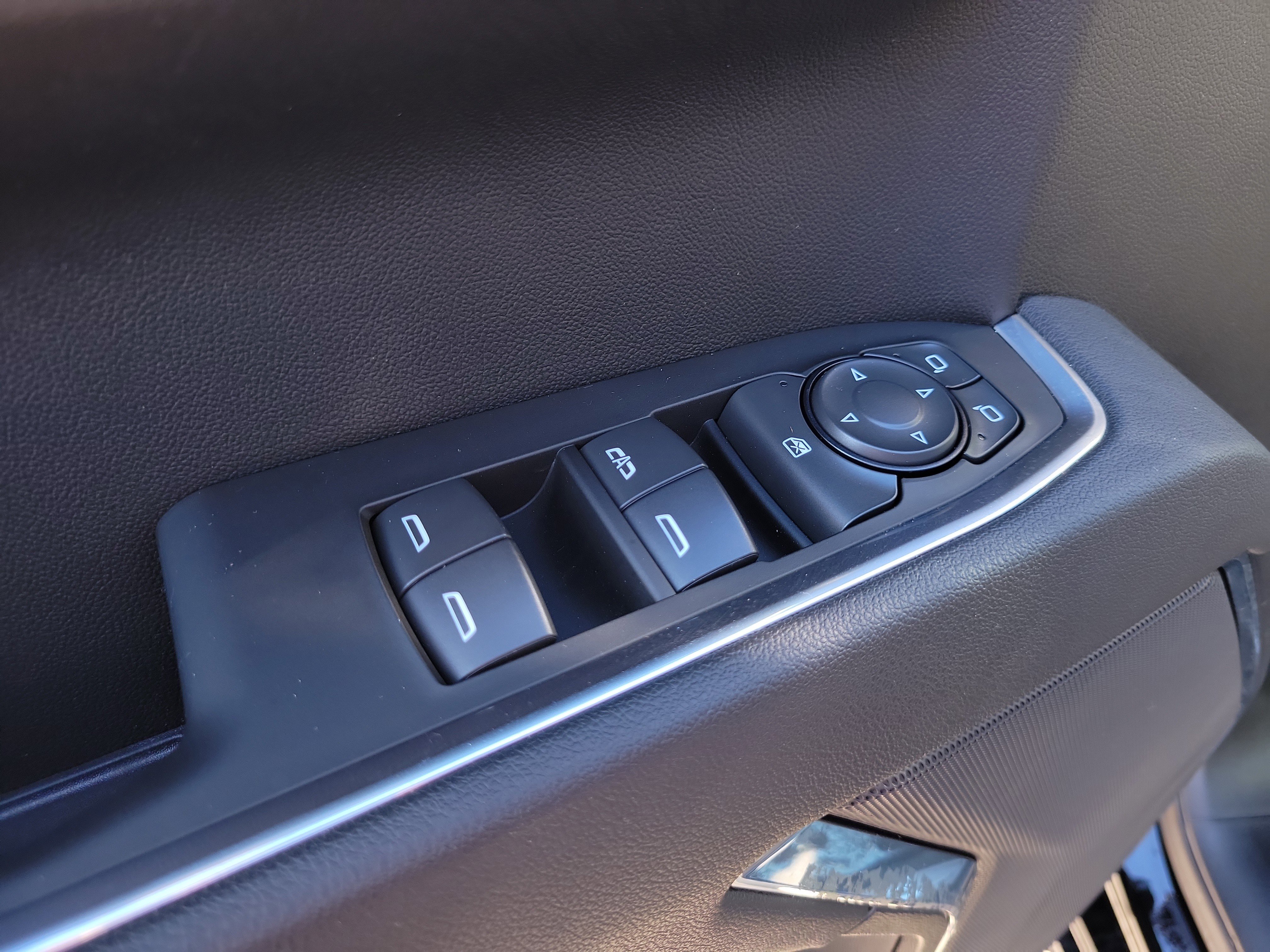 Used 2025 GMC Sierra 1500 Elevation w/ LPO, Elevation Black Package image 24