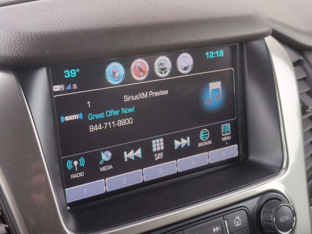 Used 2020 Chevrolet Suburban LT image 19