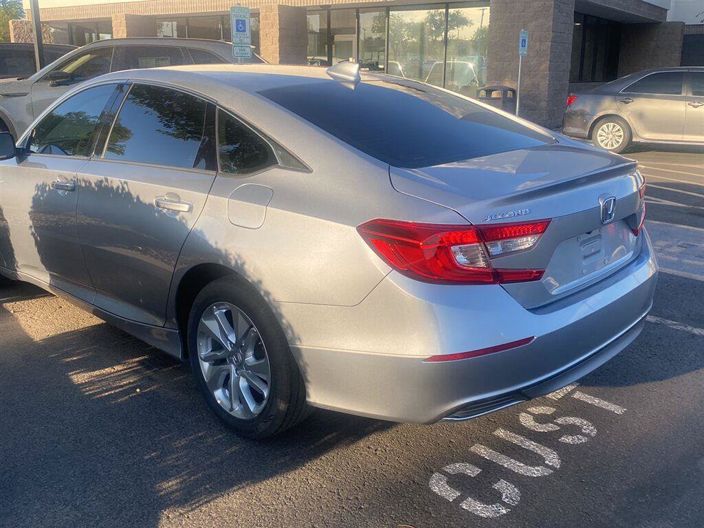 Used 2019 Honda Accord LX image 7