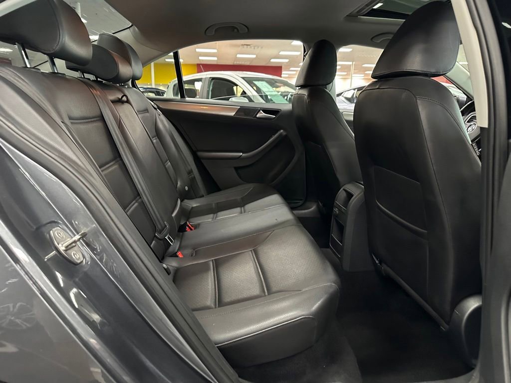 Used 2018 Volkswagen Jetta SE FWD image 27