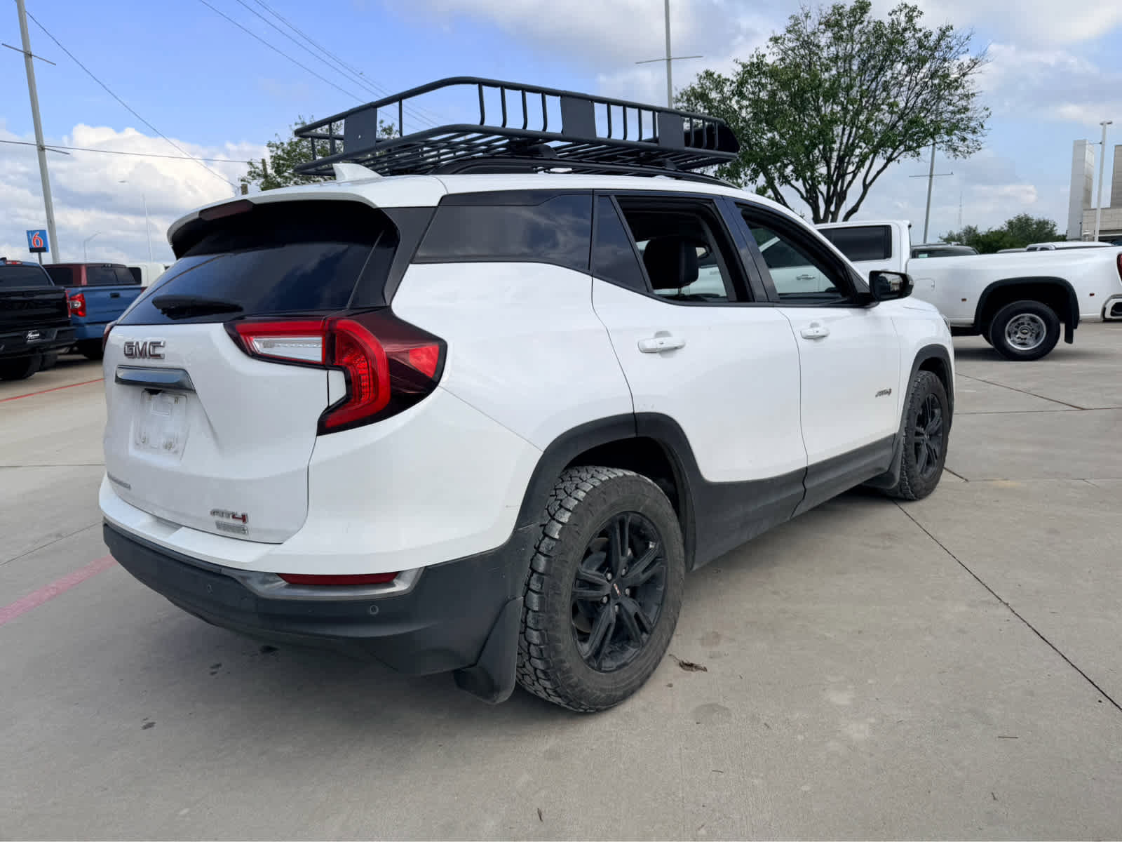 Used 2022 GMC Terrain AT4 w/ Infotainment Package II AWD/4WD image 4