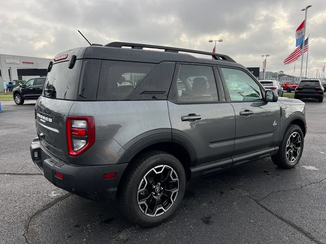 Used 2025 Ford Bronco Sport Outer Banks AWD/4WD image 8