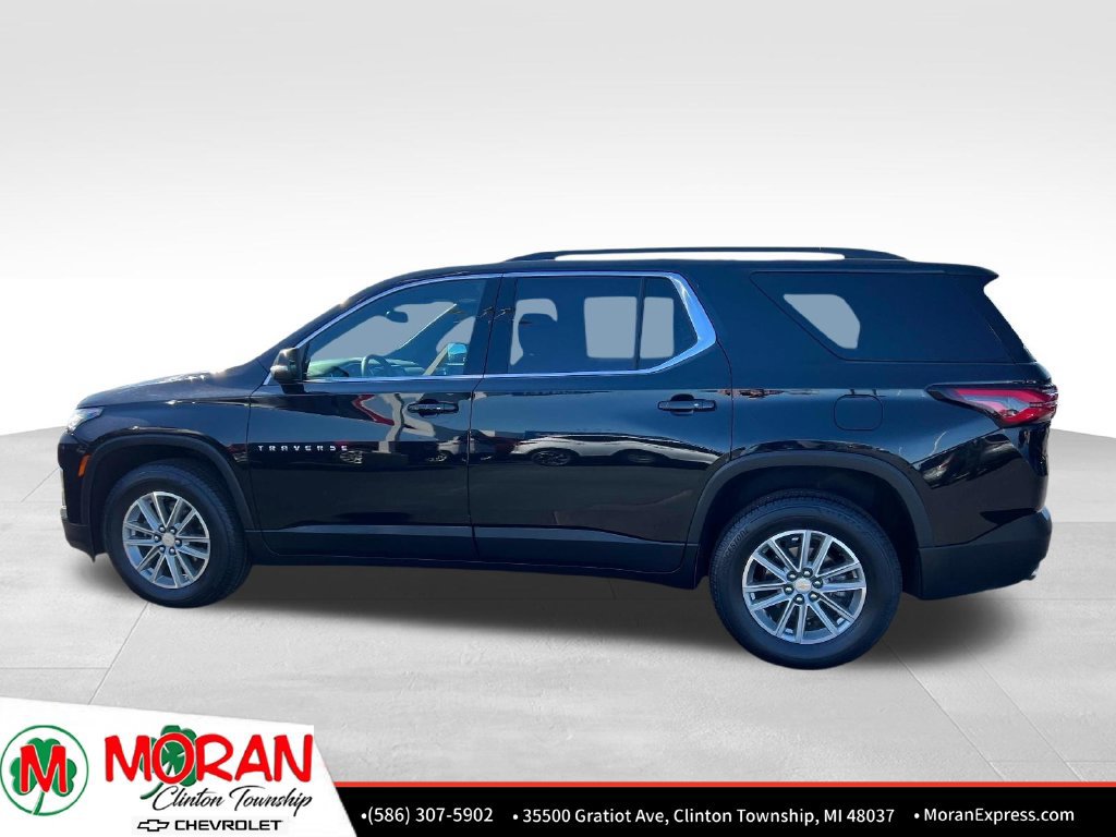Certified 2023 Chevrolet Traverse LT FWD image 3