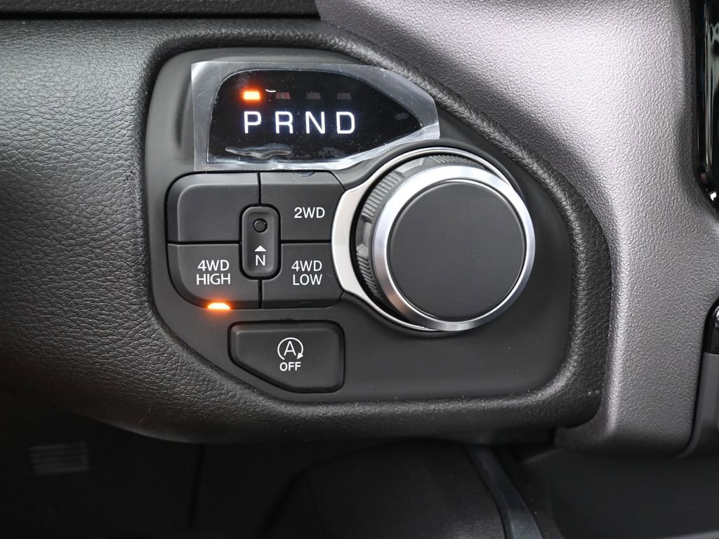 New 2026 RAM 1500 Express image 25