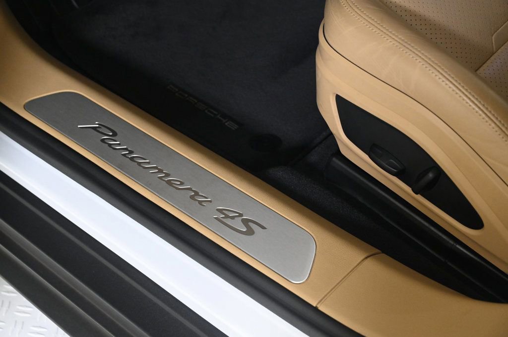 Certified 2023 Porsche Panamera 4S image 23