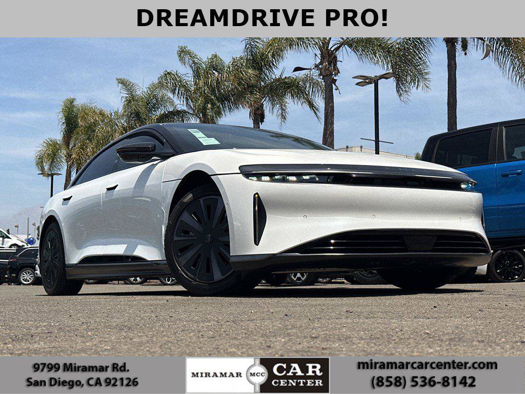 Used 2024 Lucid Air Pure RWD image 1