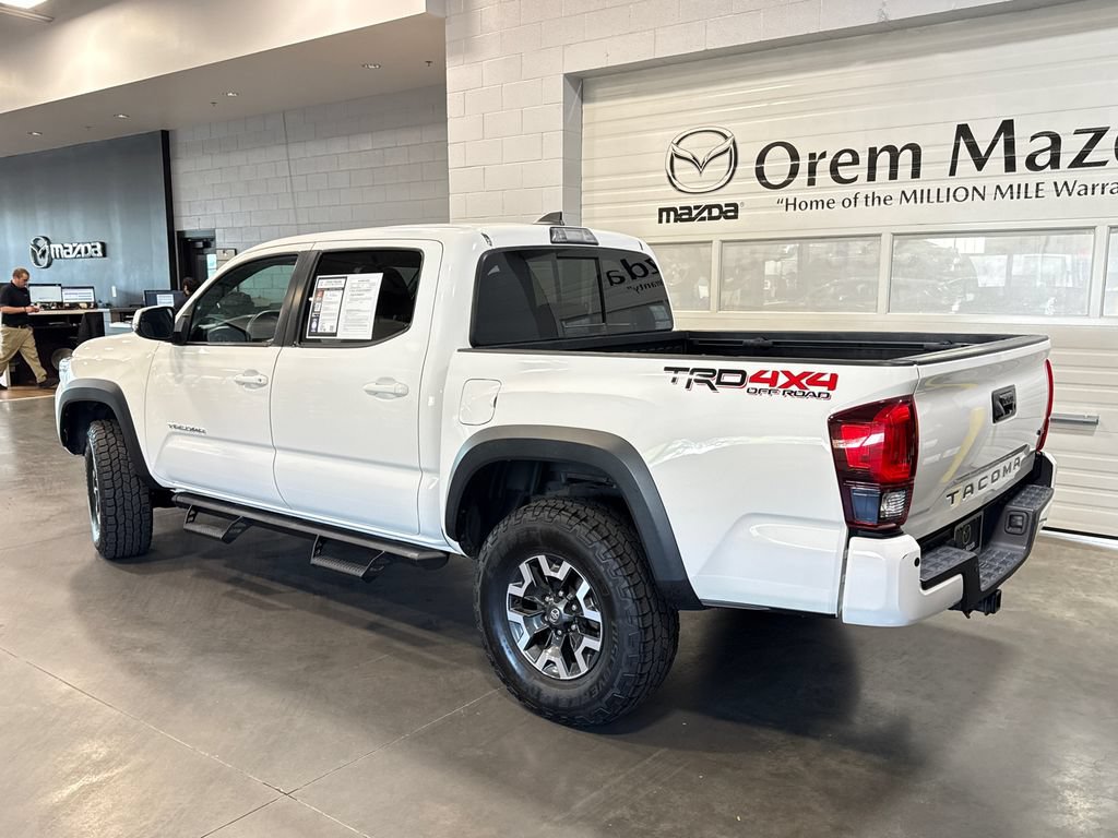 Used 2019 Toyota Tacoma TRD Off-Road AWD/4WD image 29