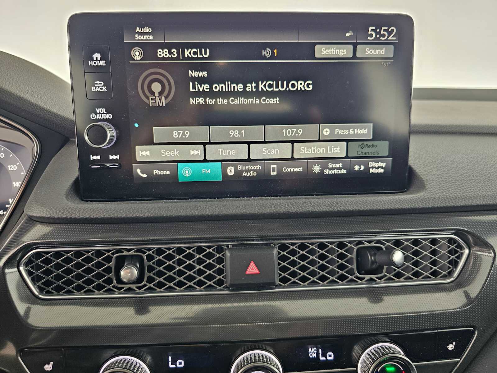 Used 2023 Acura Integra A-Spec image 25