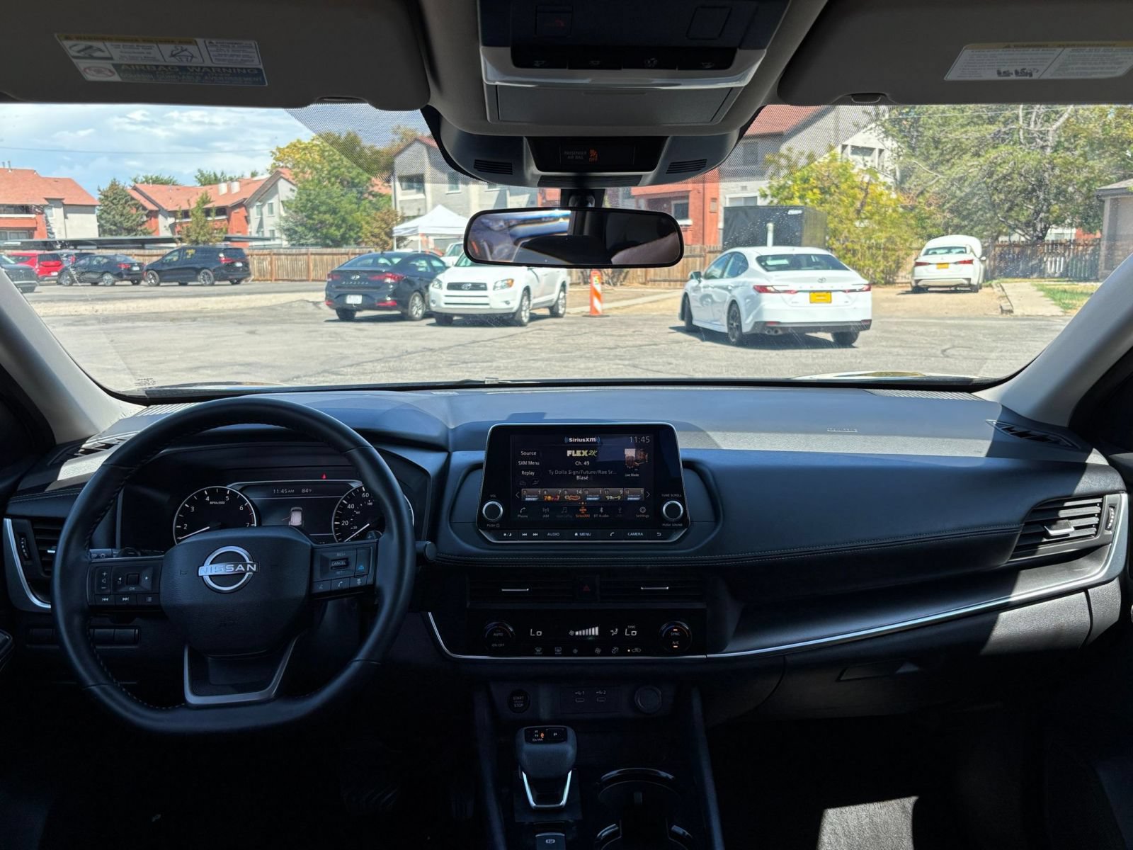 Used 2025 Nissan Rogue SV AWD/4WD image 34