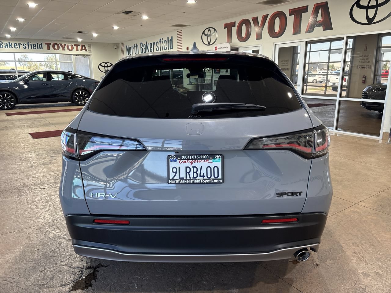 Used 2024 Honda HR-V Sport image 9