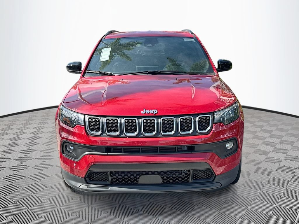 New 2023 Jeep Compass Latitude AWD/4WD image 2