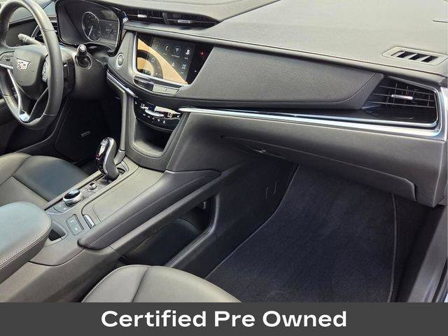 Certified 2025 Cadillac XT6 Luxury FWD image 25